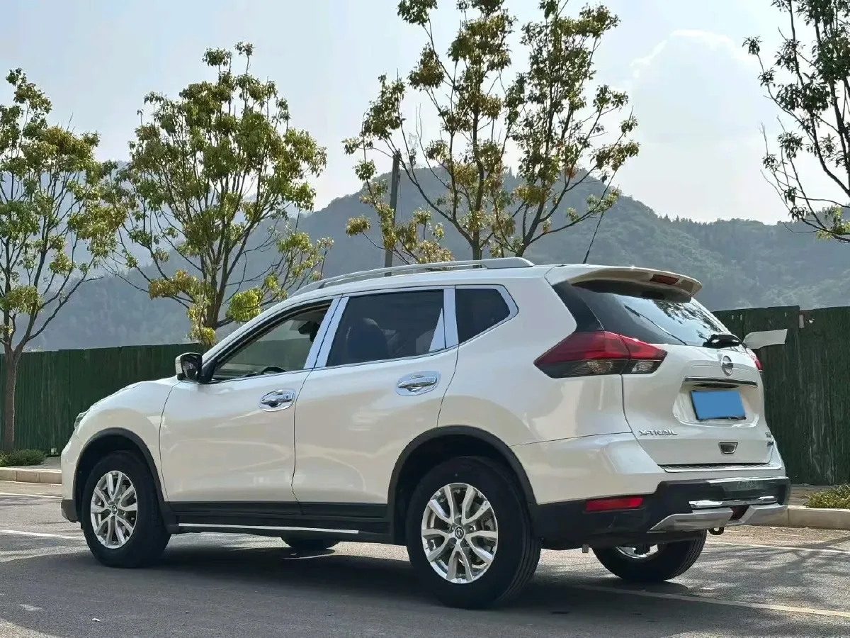 2020 Nissan X-Trail 2.0L 154HP L4 CVT,autocango,china used car exporter,china ev exporter,chinese used car exporter,chinese used ev exporter