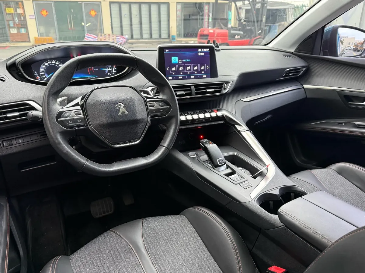 2019 Peugeot 5008 1.8T 204HP L4 6AT,autocango,china used car exporter,china ev exporter,chinese used car exporter,chinese used ev exporter