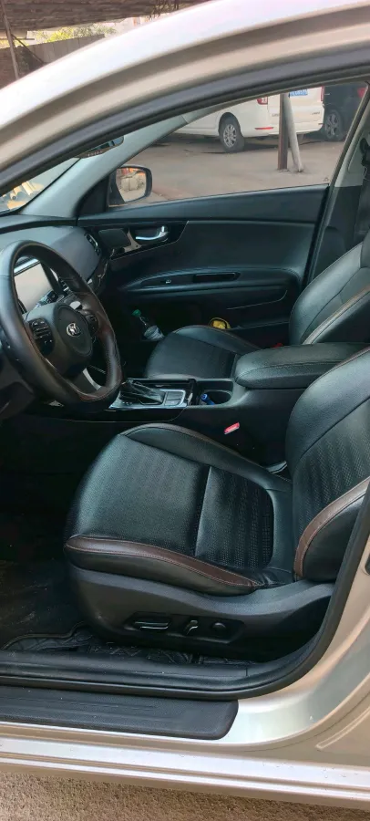 2017 Kia Cachet 1.8L 143HP L4 6AT,autocango,china used car exporter,china ev exporter,chinese used car exporter,chinese used ev exporter