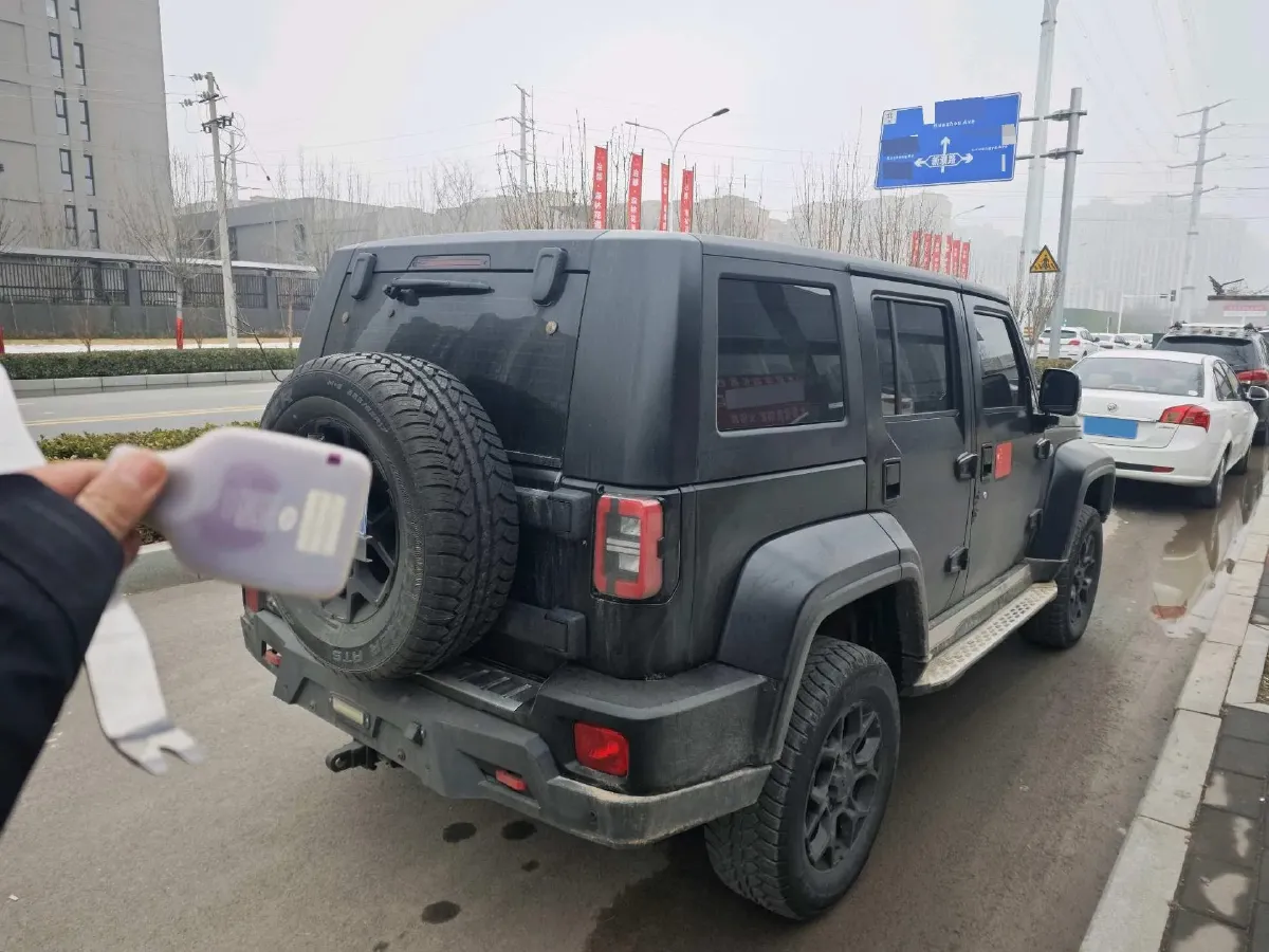 2021 Beijing BJ40 2.0T 163HP L4 8AT,autocango,china used car exporter,china ev exporter,chinese used car exporter,chinese used ev exporter