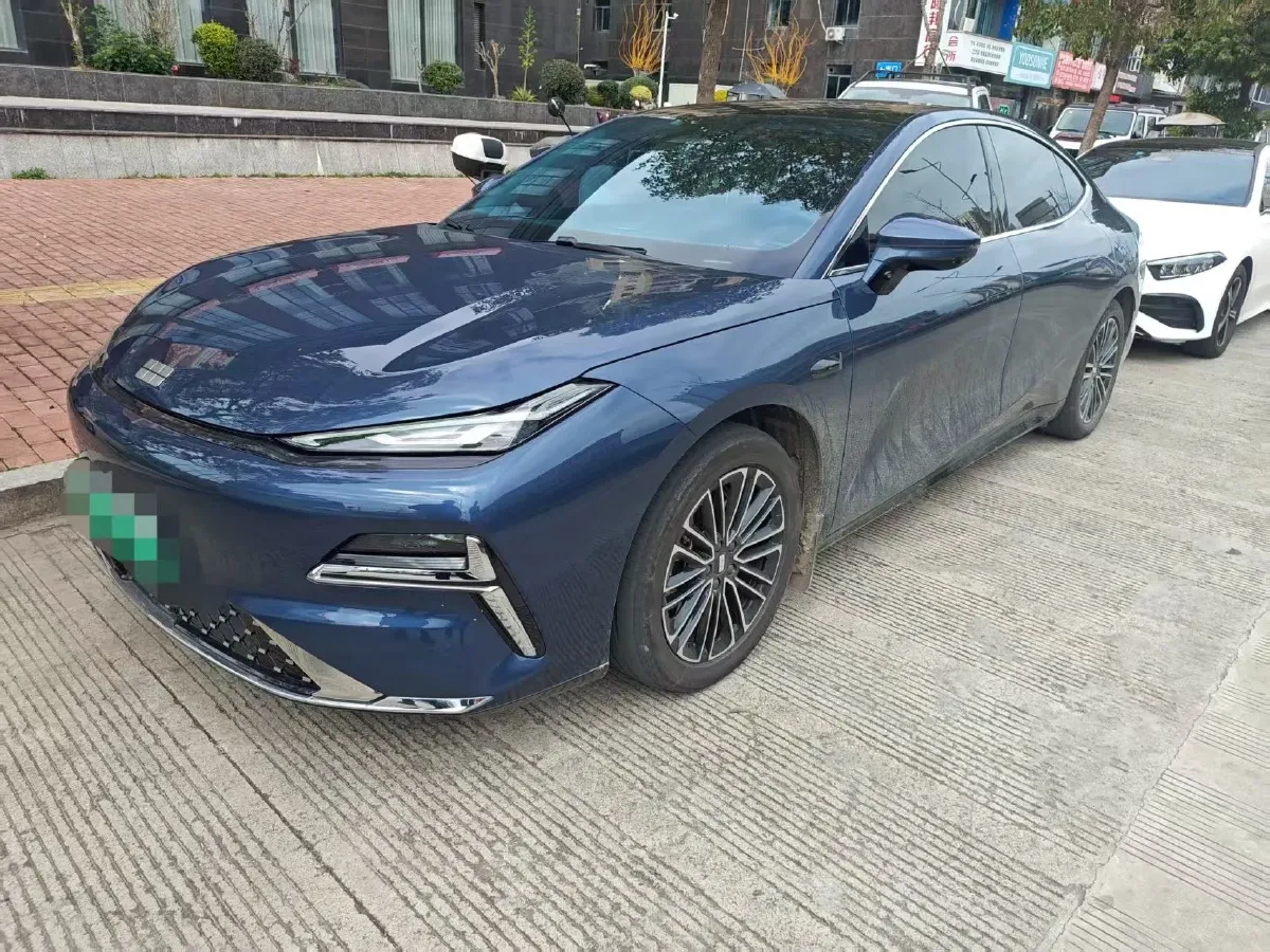2025 Geely Galaxy Starshine 8 1.5L 112HP L4 1DHT PHEV,autocango,china used car exporter,china ev exporter,chinese used car exporter,chinese used ev exporter