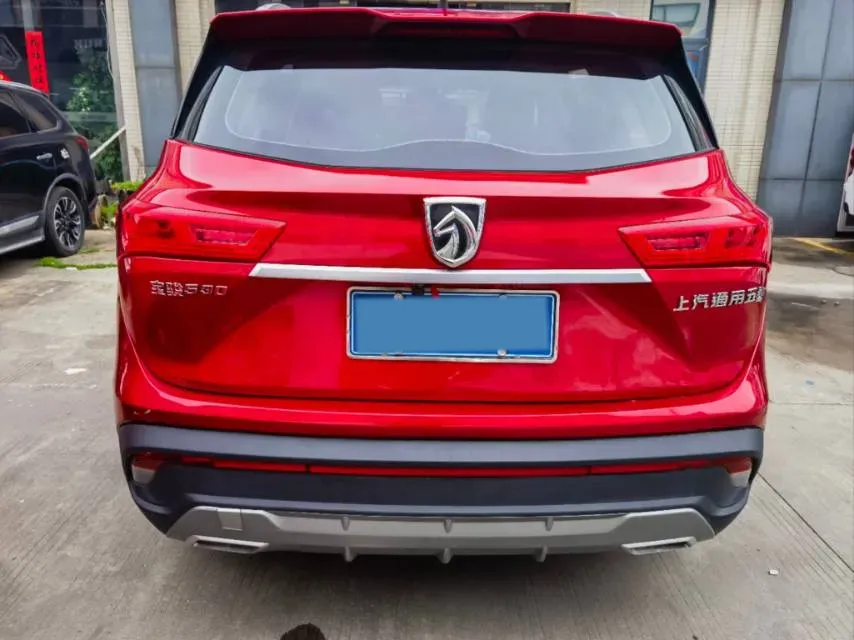 2018 BaoJun 530 1.5T 150HP L4 6MT,autocango,china used car exporter,china ev exporter,chinese used car exporter,chinese used ev exporter