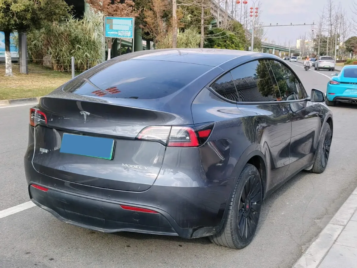 2022 Tesla Model Y BEV 60KWH,autocango,china used car exporter,china ev exporter,chinese used car exporter,chinese used ev exporter