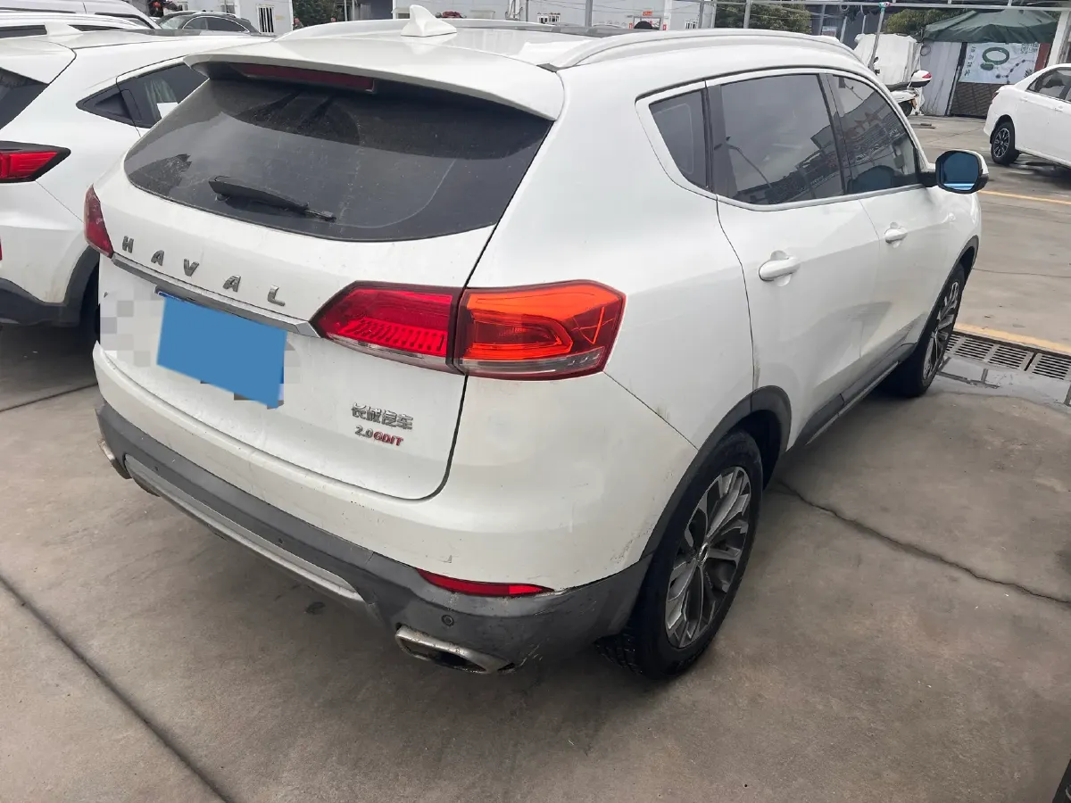 2017 Haval H6 2.0T 197HP L4 7DCT,autocango,china used car exporter,china ev exporter,chinese used car exporter,chinese used ev exporter