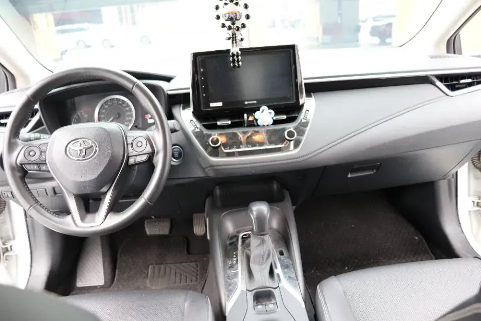 2019 Toyota Corolla 1.2T 116HP L4 CVT,autocango,china used car exporter,china ev exporter,chinese used car exporter,chinese used ev exporter