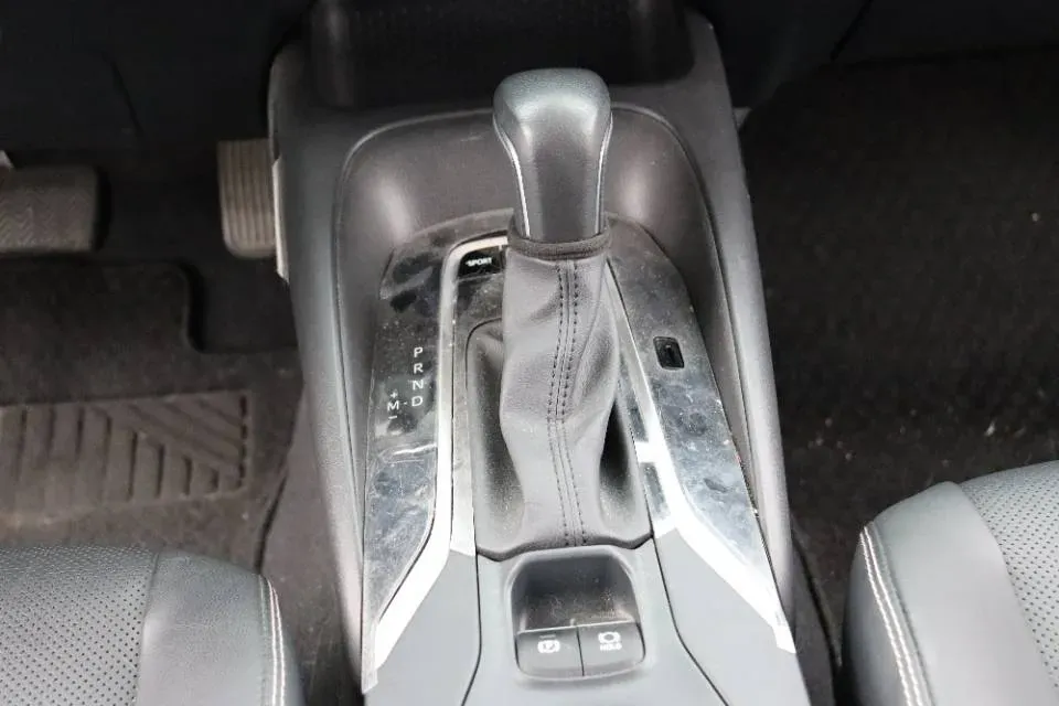 2019 Toyota Corolla 1.2T 116HP L4 CVT,autocango,china used car exporter,china ev exporter,chinese used car exporter,chinese used ev exporter