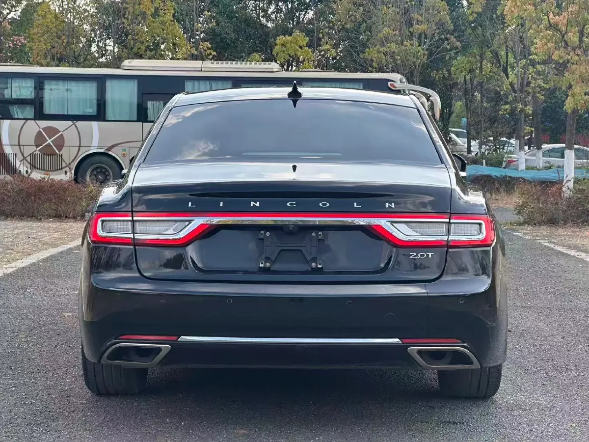 2018 Lincoln Continental 2.0T 261HP L4 6AT,autocango,china used car exporter,china ev exporter,chinese used car exporter,chinese used ev exporter