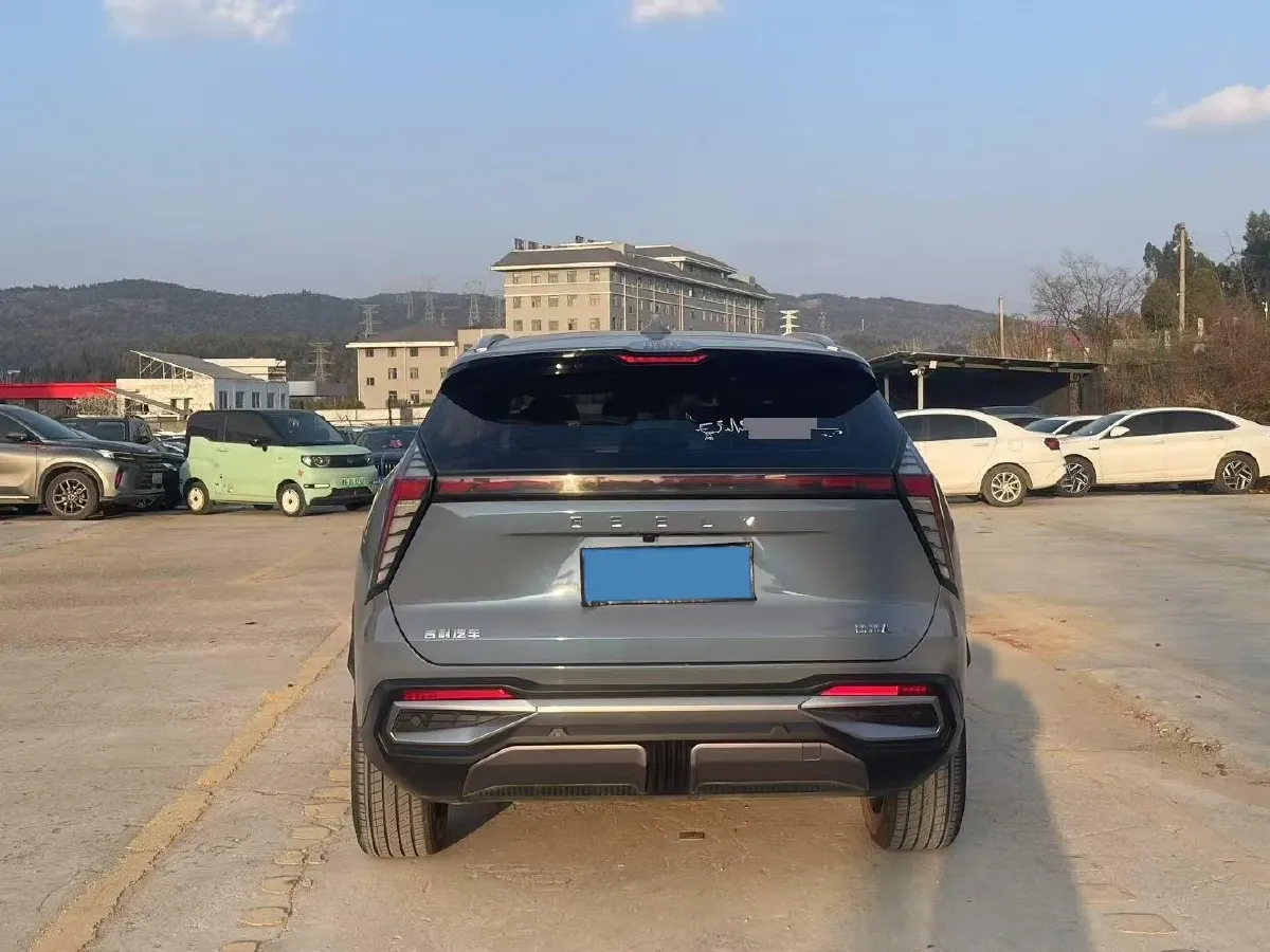 2023 Geely StarRay 1.5T 181HP L4 7DCT,autocango,china used car exporter,china ev exporter,chinese used car exporter,chinese used ev exporter
