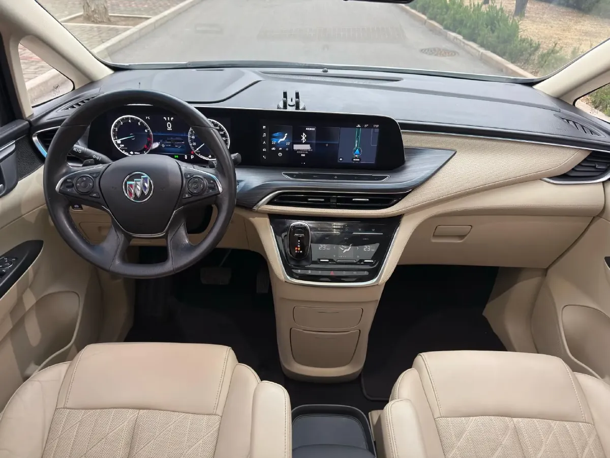2022 Buick GL8 2.0T 237HP L4 9AT,autocango,china used car exporter,china ev exporter,chinese used car exporter,chinese used ev exporter