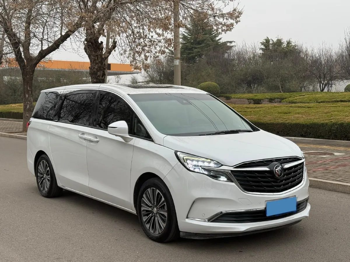 2022 Buick GL8 2.0T 237HP L4 9AT,autocango,china used car exporter,china ev exporter,chinese used car exporter,chinese used ev exporter