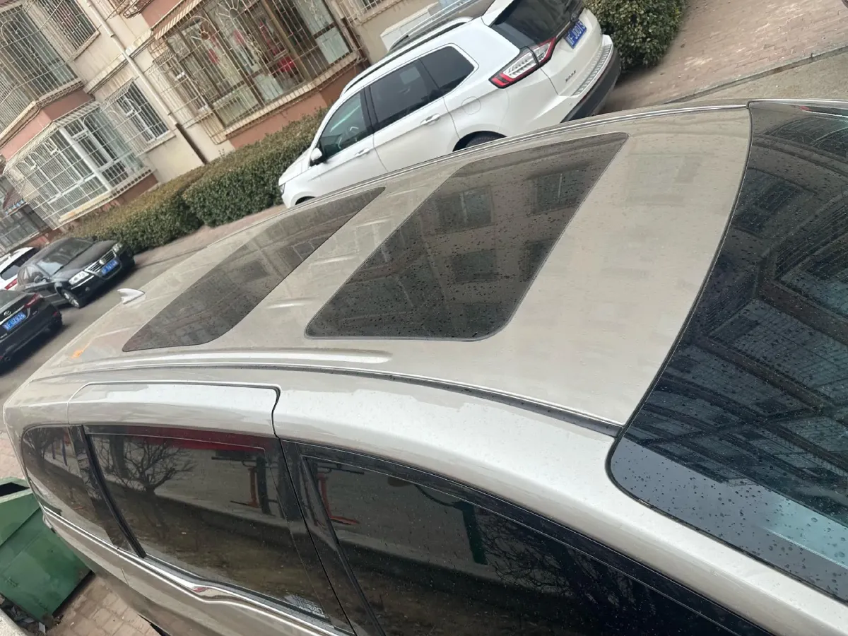 2022 Buick GL8 2.0T 237HP L4 9AT,autocango,china used car exporter,china ev exporter,chinese used car exporter,chinese used ev exporter