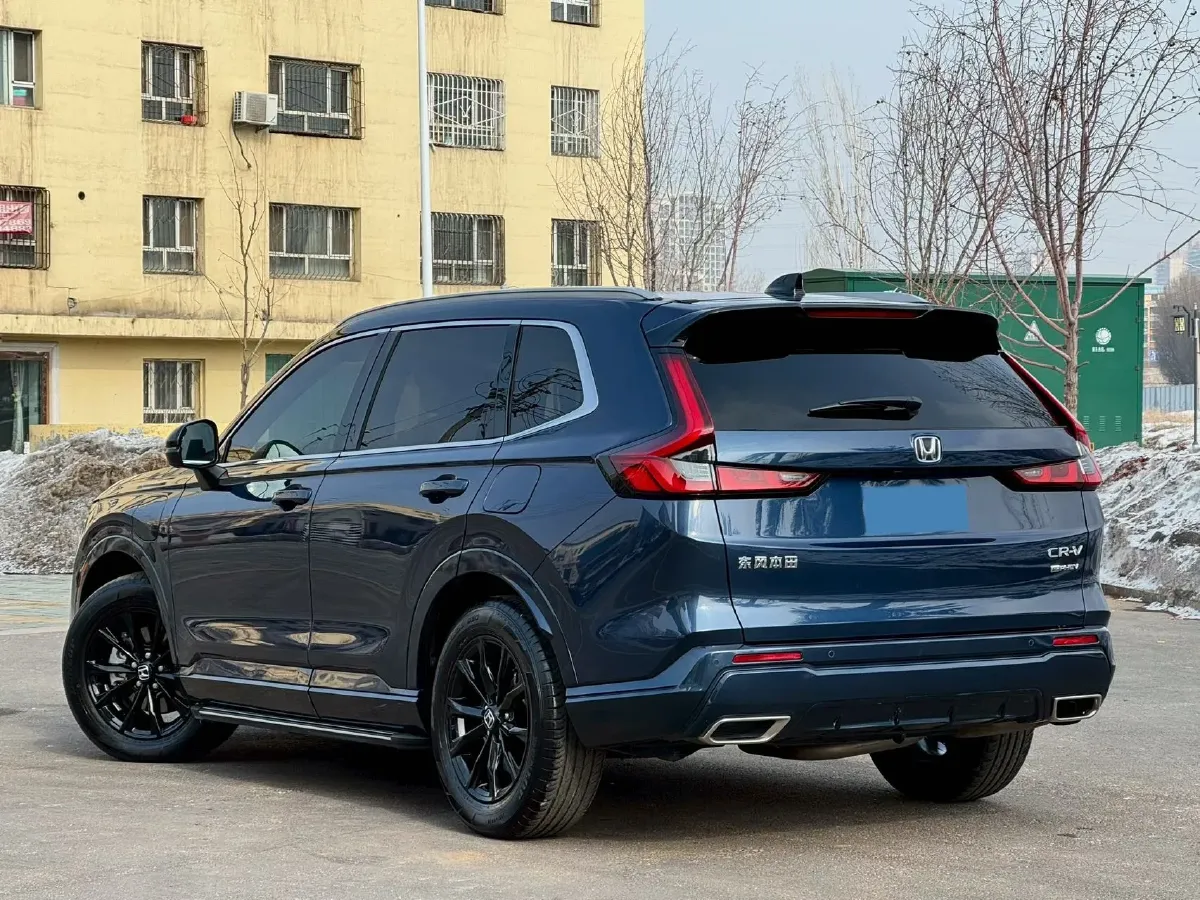 2023 Honda CR-V 2.0L 150HP L4 E-CVT PHEV 17.7KWH,autocango,china used car exporter,china ev exporter,chinese used car exporter,chinese used ev exporter