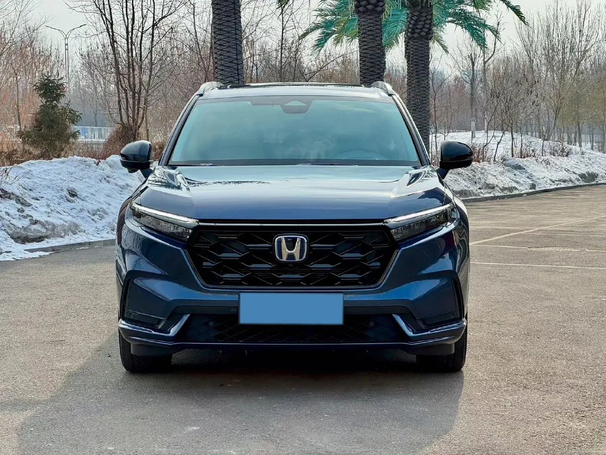 2023 Honda CR-V 2.0L 150HP L4 E-CVT PHEV 17.7KWH,autocango,china used car exporter,china ev exporter,chinese used car exporter,chinese used ev exporter
