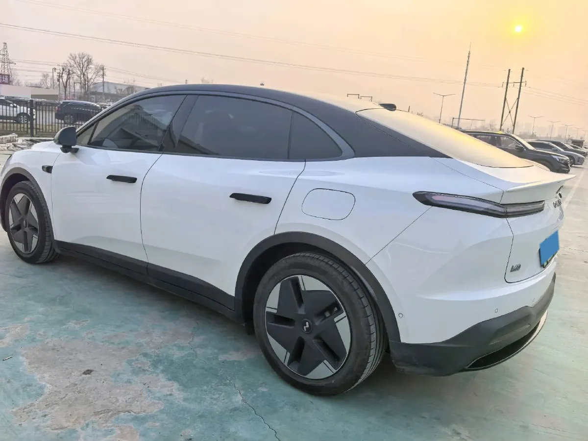 2025 ONVO L60 BEV,autocango,china used car exporter,china ev exporter,chinese used car exporter,chinese used ev exporter