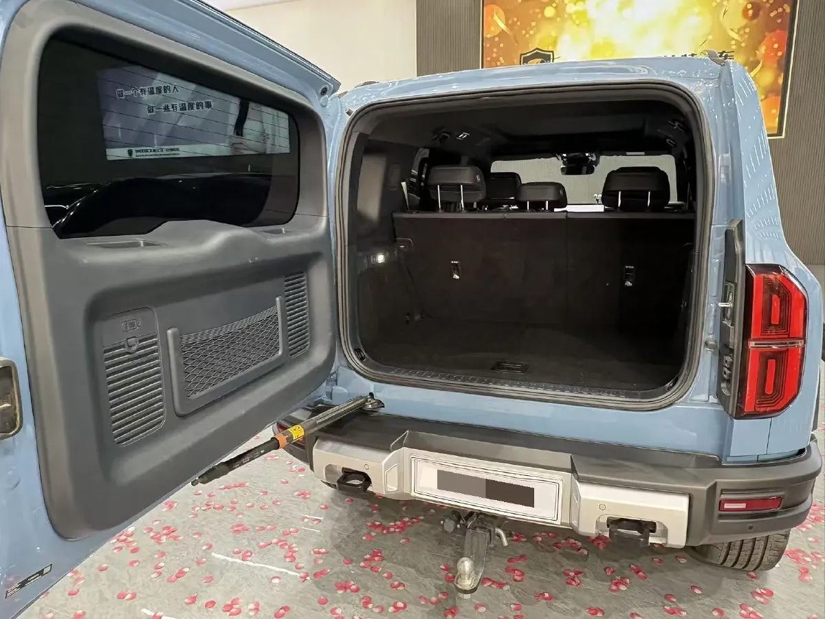 2023 FangChengBao Bao 5 1.5T 194HP L4 E-CVT PHEV 31.8KWH,autocango,china used car exporter,china ev exporter,chinese used car exporter,chinese used ev exporter