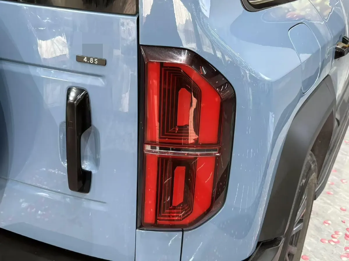 2023 FangChengBao Bao 5 1.5T 194HP L4 E-CVT PHEV 31.8KWH,autocango,china used car exporter,china ev exporter,chinese used car exporter,chinese used ev exporter