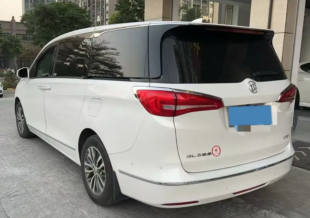 2018 Buick GL8 2.0T 260HP L4 6AT,autocango,china used car exporter,china ev exporter,chinese used car exporter,chinese used ev exporter