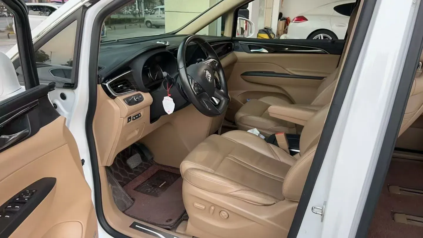 2018 Buick GL8 2.0T 260HP L4 6AT,autocango,china used car exporter,china ev exporter,chinese used car exporter,chinese used ev exporter