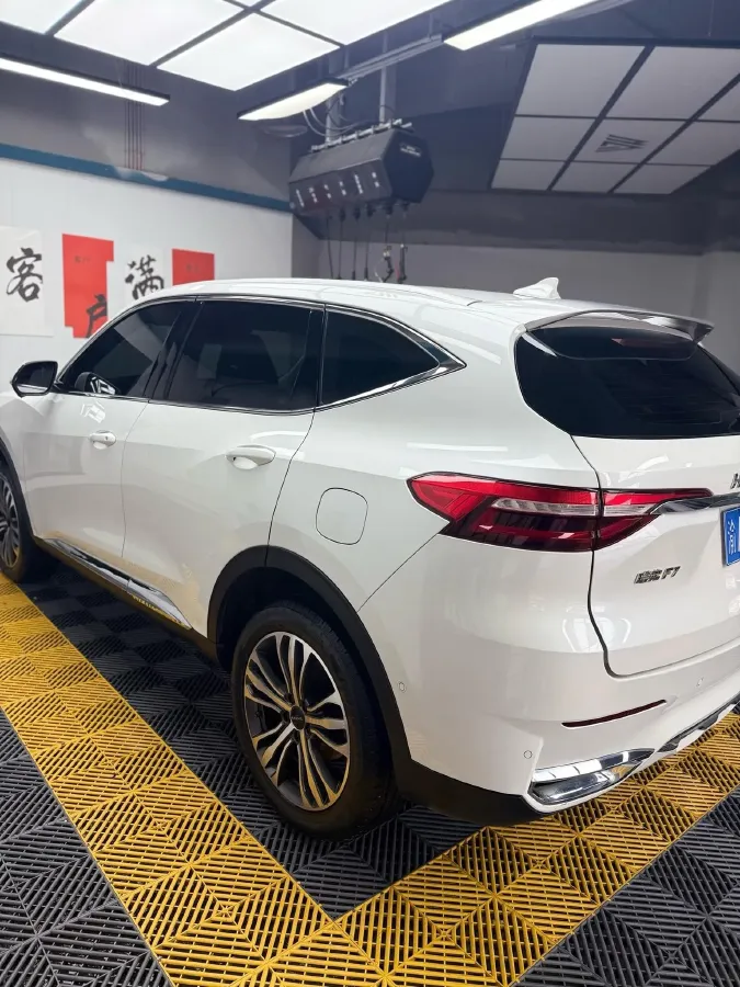 2021 Haval F7 2.0T 224HP L4 7DCT,autocango,china used car exporter,china ev exporter,chinese used car exporter,chinese used ev exporter