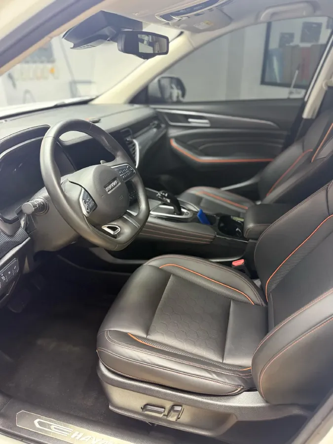 2021 Haval F7 2.0T 224HP L4 7DCT,autocango,china used car exporter,china ev exporter,chinese used car exporter,chinese used ev exporter