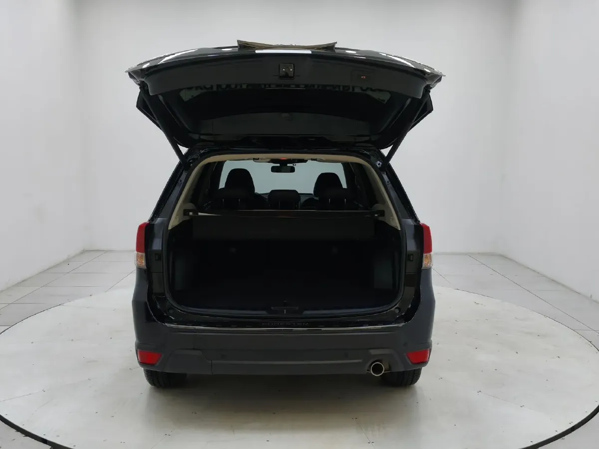 2022 Subaru Forester 2.0L 154HP H4 CVT,autocango,china used car exporter,china ev exporter,chinese used car exporter,chinese used ev exporter