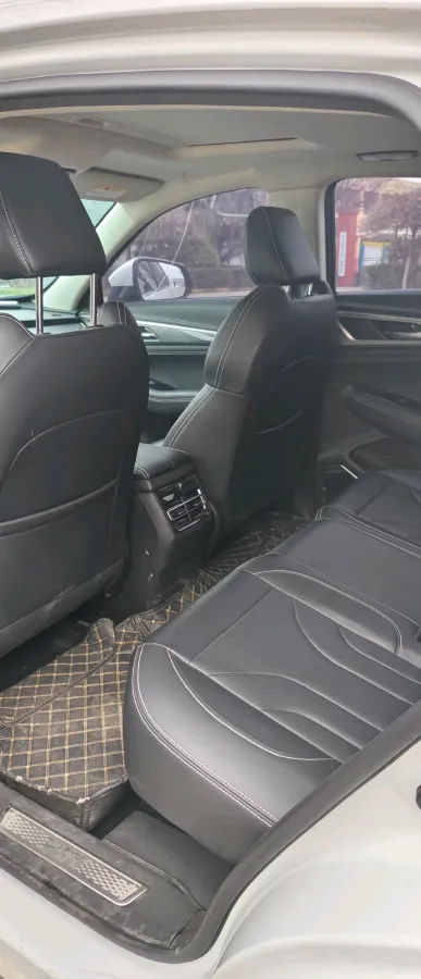 2021 ChangAn CS85 Coupe 1.5T 178HP L4 7DCT,autocango,china used car exporter,china ev exporter,chinese used car exporter,chinese used ev exporter