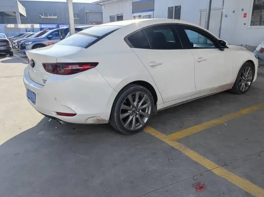 2022 Mazda 3 Axela 2.0L 158HP L4 6AT,autocango,china used car exporter,china ev exporter,chinese used car exporter,chinese used ev exporter