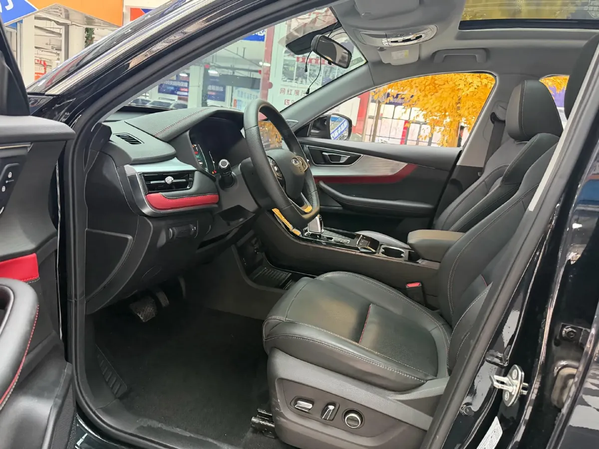 2022 Chery Tiggo 7 1.5T 156HP L4 CVT,autocango,china used car exporter,china ev exporter,chinese used car exporter,chinese used ev exporter