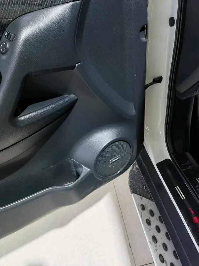 2021 Nissan X-Trail 2.5L 181HP L4 CVT,autocango,china used car exporter,china ev exporter,chinese used car exporter,chinese used ev exporter