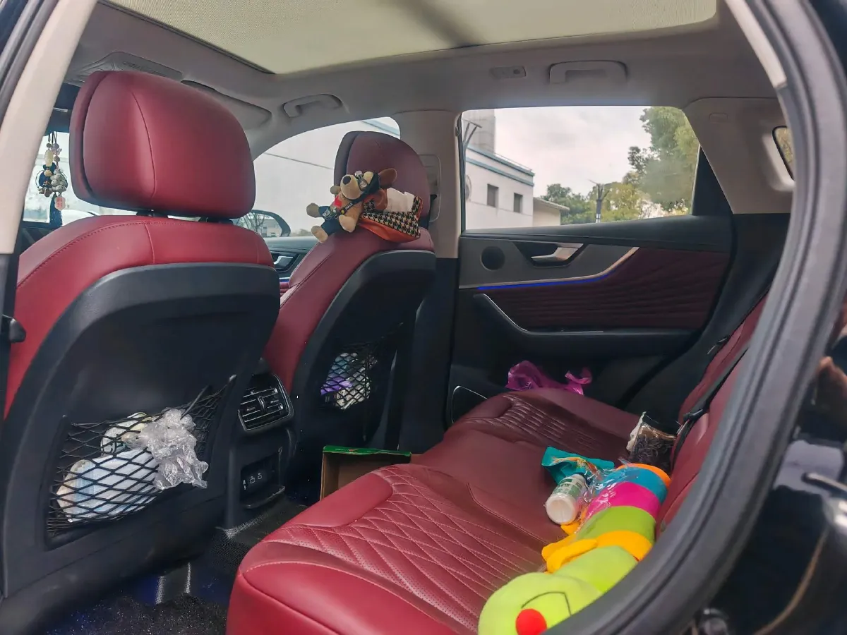 2023 HongQi HS5 2.0T 252HP L4 8AT,autocango,china used car exporter,china ev exporter,chinese used car exporter,chinese used ev exporter