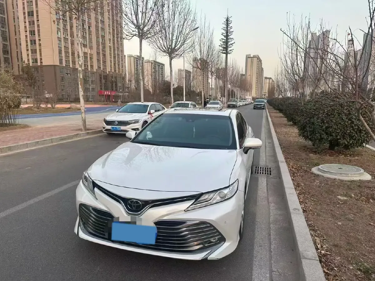 2021 Toyota Camry 2.0L 178HP L4 CVT,autocango,china used car exporter,china ev exporter,chinese used car exporter,chinese used ev exporter