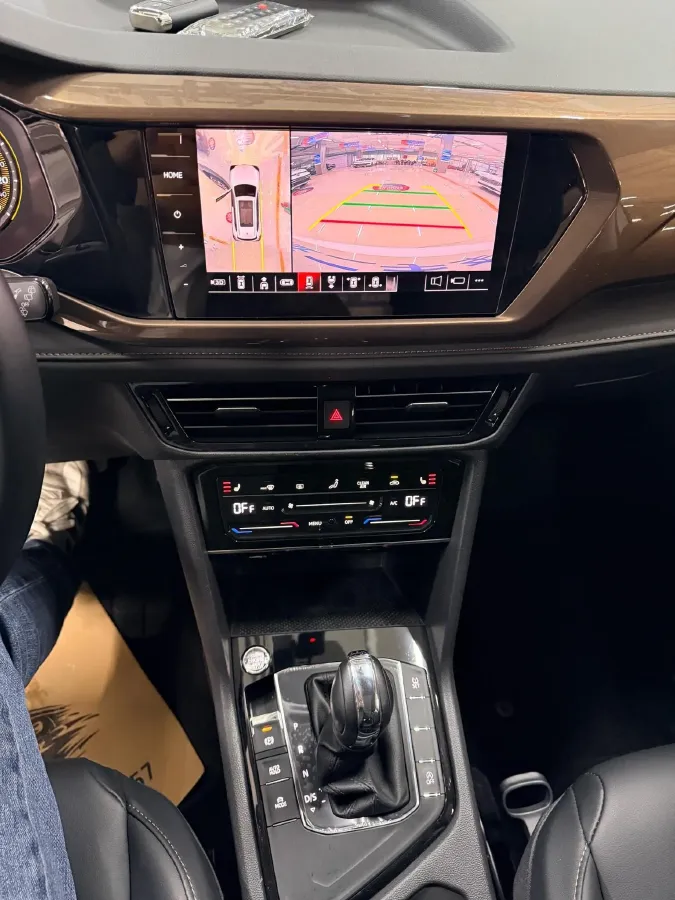 2021 Volkswagen Tharu 1.4T 150HP L4 7DCT,autocango,china used car exporter,china ev exporter,chinese used car exporter,chinese used ev exporter