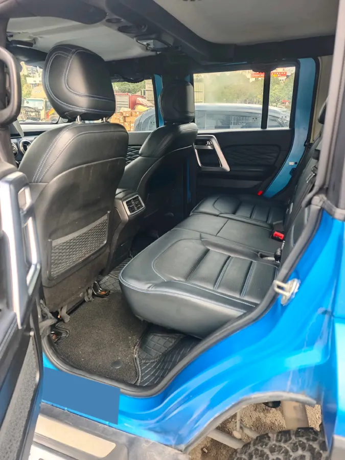 2021 Beijing BJ40 2.0T 163HP L4 8AT,autocango,china used car exporter,china ev exporter,chinese used car exporter,chinese used ev exporter