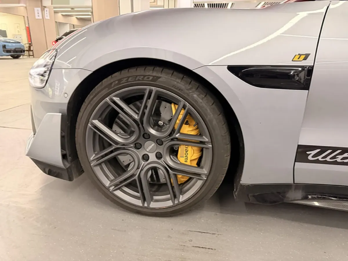 2025 MI SU7 Ultra BEV 93.7KWH,autocango,china used car exporter,china ev exporter,chinese used car exporter,chinese used ev exporter