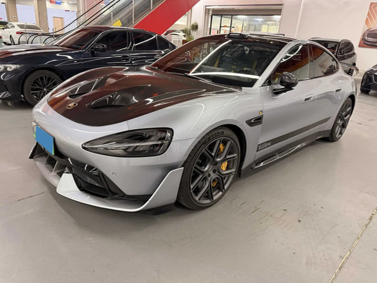 2025 MI SU7 Ultra BEV 93.7KWH,autocango,china used car exporter,china ev exporter,chinese used car exporter,chinese used ev exporter