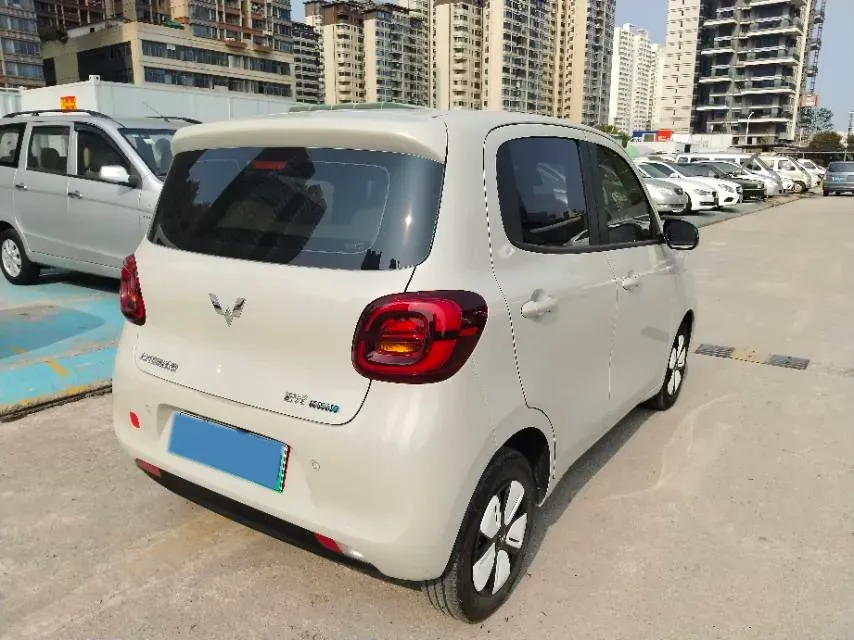 2025 WuLing HongGuang MINI EV BEV 16.2KWH,autocango,china used car exporter,china ev exporter,chinese used car exporter,chinese used ev exporter
