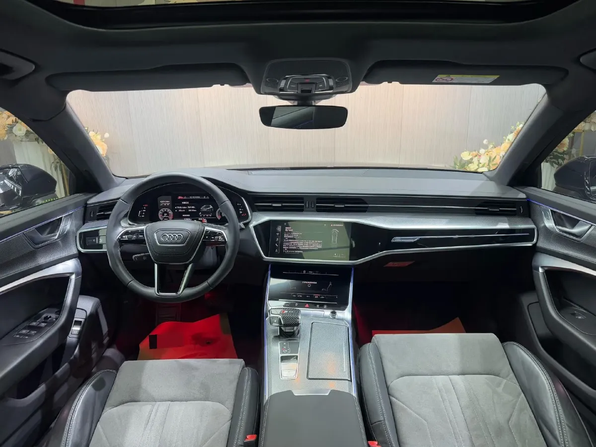 2023 Audi A6L 2.0T 190HP L4 7DCT,autocango,china used car exporter,china ev exporter,chinese used car exporter,chinese used ev exporter