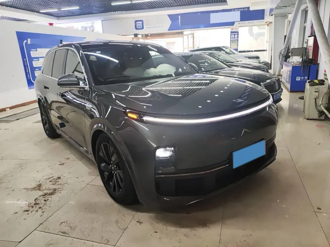 2023 Li L8 Range Extended 154HP REEV 40.9KWH,autocango,china used car exporter,china ev exporter,chinese used car exporter,chinese used ev exporter