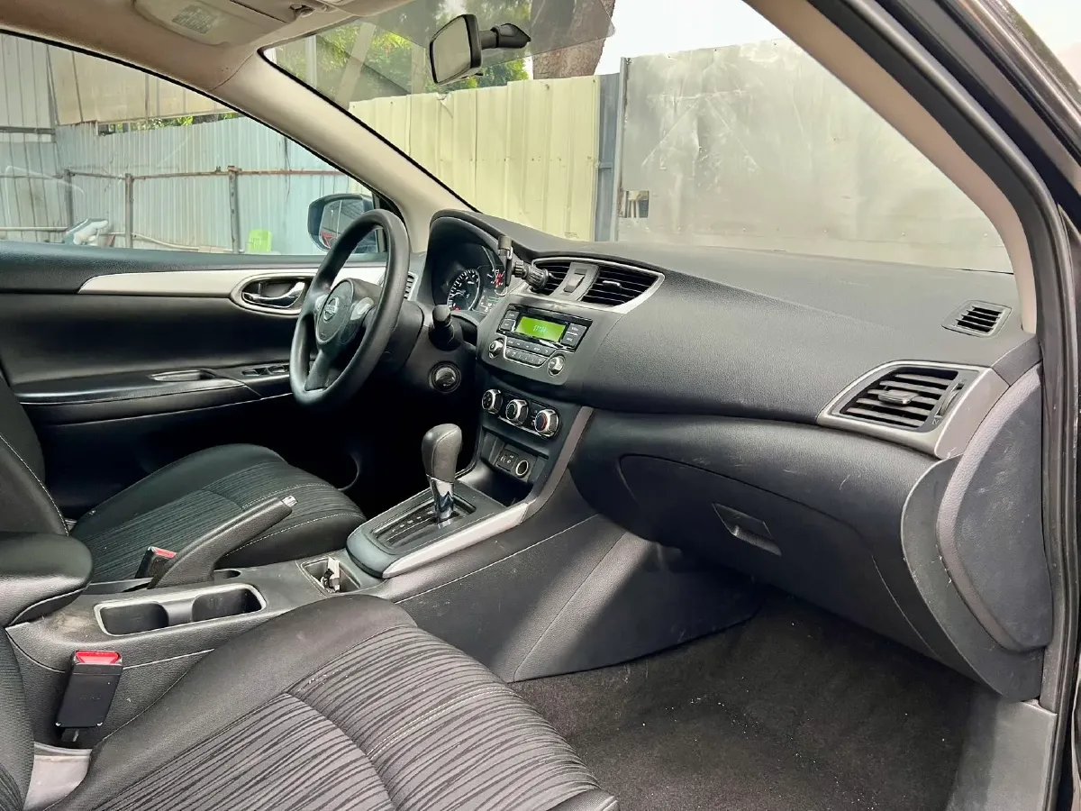 2021 Nissan Sylphy 1.6L 122HP L4 CVT,autocango,china used car exporter,china ev exporter,chinese used car exporter,chinese used ev exporter