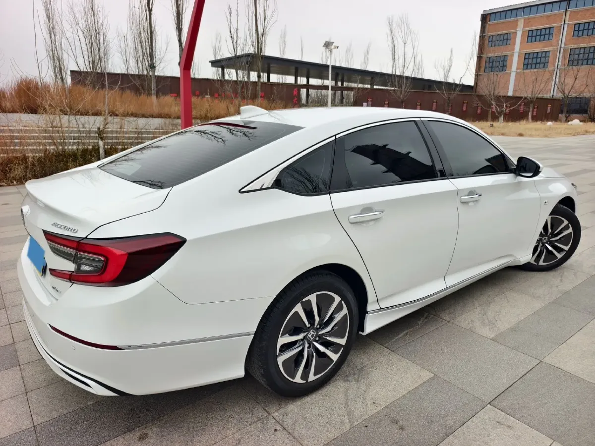 2022 Honda Accord 2.0L 146HP L4 E-CVT Hybrid,autocango,china used car exporter,china ev exporter,chinese used car exporter,chinese used ev exporter