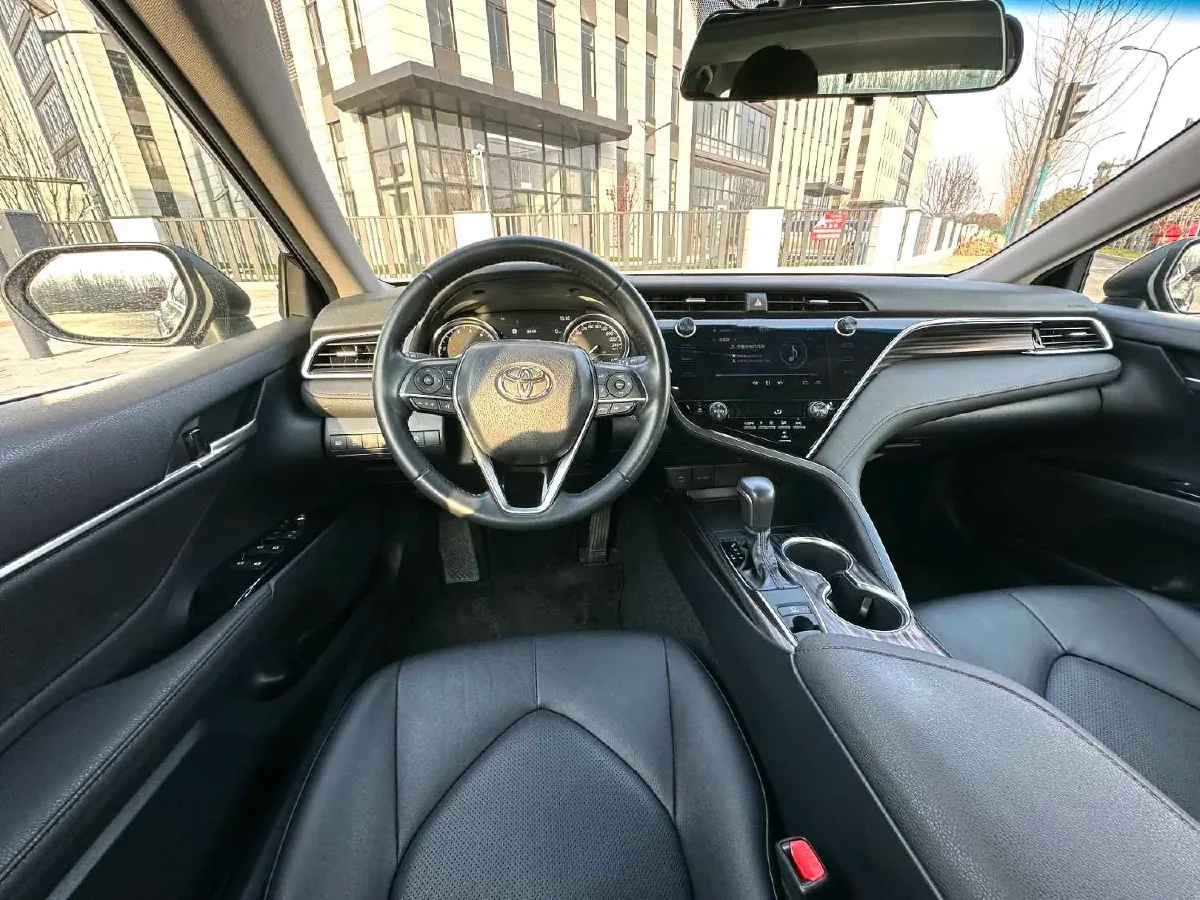 2019 Toyota Camry 2.0L 178HP L4 CVT,autocango,china used car exporter,china ev exporter,chinese used car exporter,chinese used ev exporter