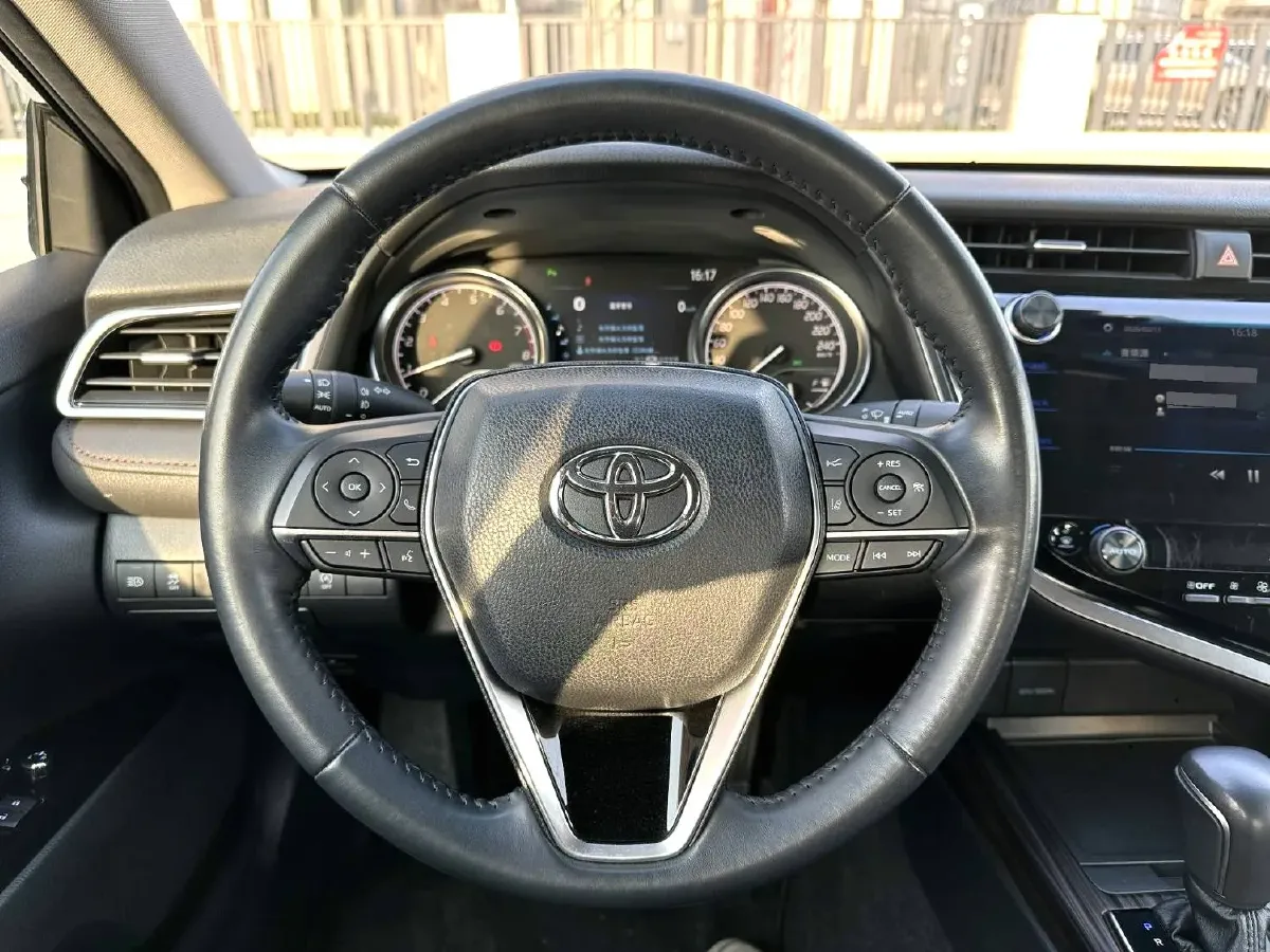 2019 Toyota Camry 2.0L 178HP L4 CVT,autocango,china used car exporter,china ev exporter,chinese used car exporter,chinese used ev exporter