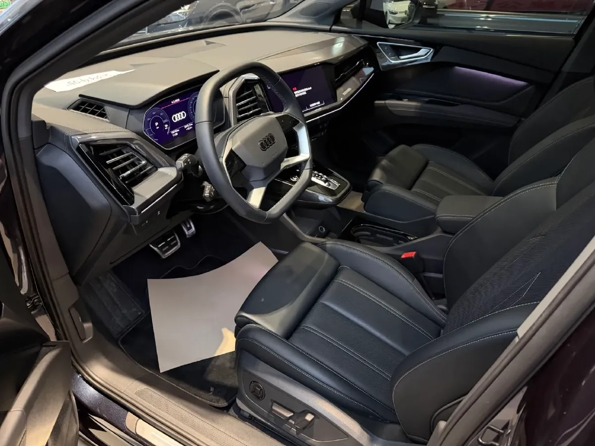 2024 Audi Q4 e-tron BEV 84.8KWH,autocango,china used car exporter,china ev exporter,chinese used car exporter,chinese used ev exporter