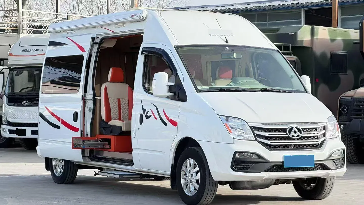 2018 DongFeng DFAC YuFeng 2.5T 136HP L4 6MT,autocango,china used car exporter,china ev exporter,chinese used car exporter,chinese used ev exporter