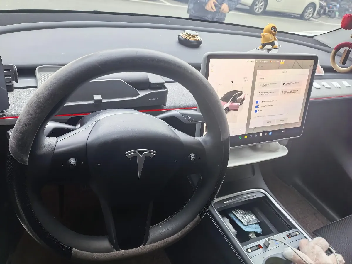 2024 Iveco OuSheng BEV 77.28KWH,autocango,china used car exporter,china ev exporter,chinese used car exporter,chinese used ev exporter