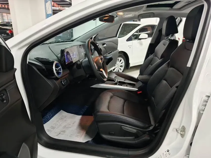 2023 Chevrolet Monza 1.3T 163HP L3 6AT,autocango,china used car exporter,china ev exporter,chinese used car exporter,chinese used ev exporter