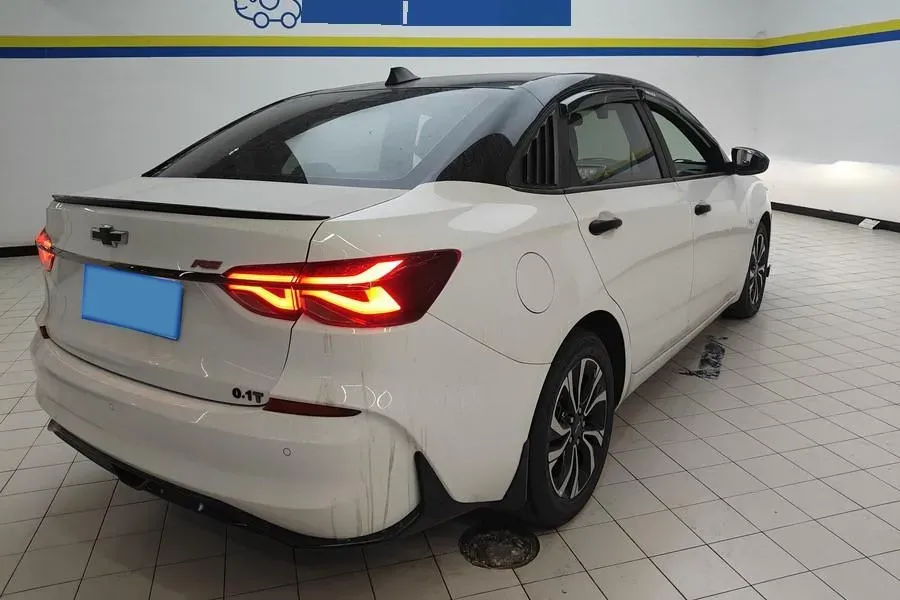 2020 Chevrolet Monza 1.3T 163HP L3 6AT,autocango,china used car exporter,china ev exporter,chinese used car exporter,chinese used ev exporter