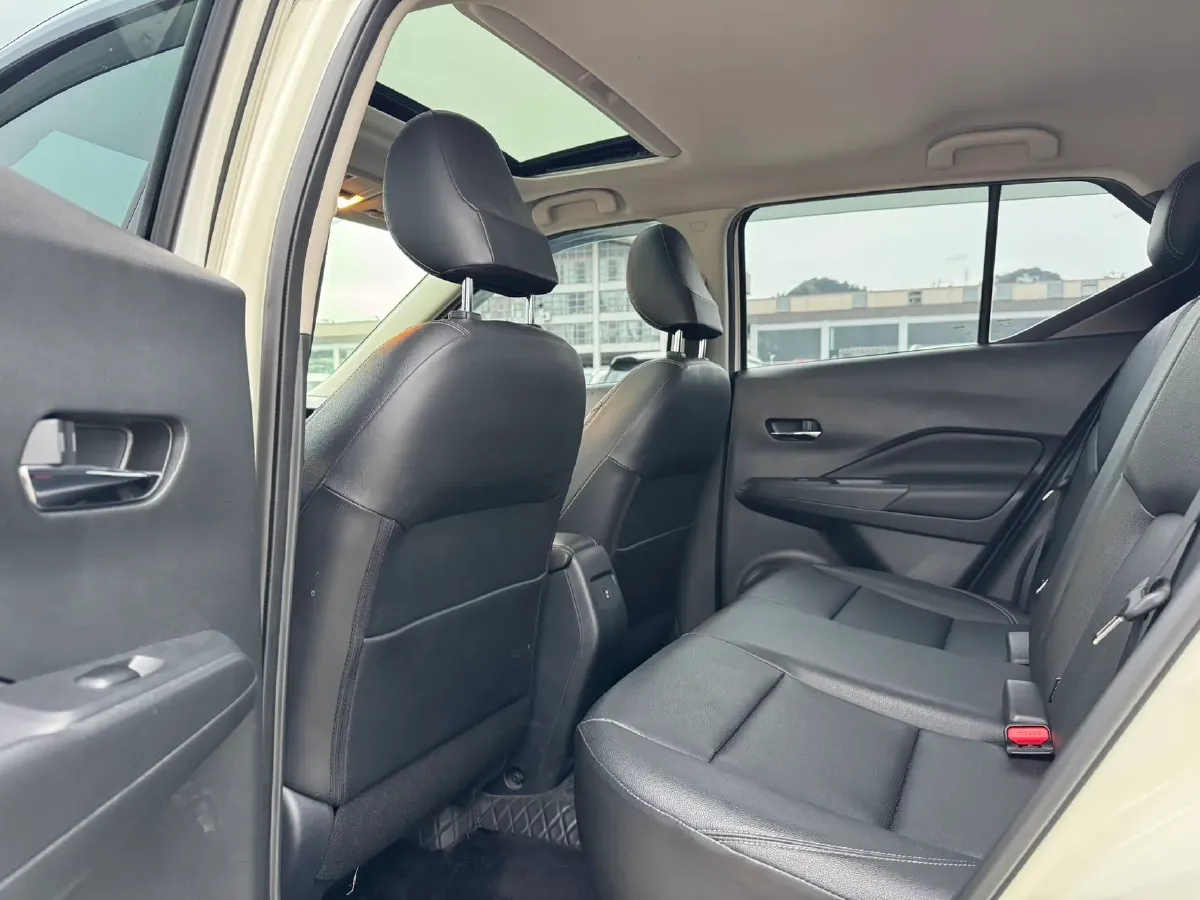 2023 Nissan Kicks 1.5L 122HP L4 CVT,autocango,china used car exporter,china ev exporter,chinese used car exporter,chinese used ev exporter