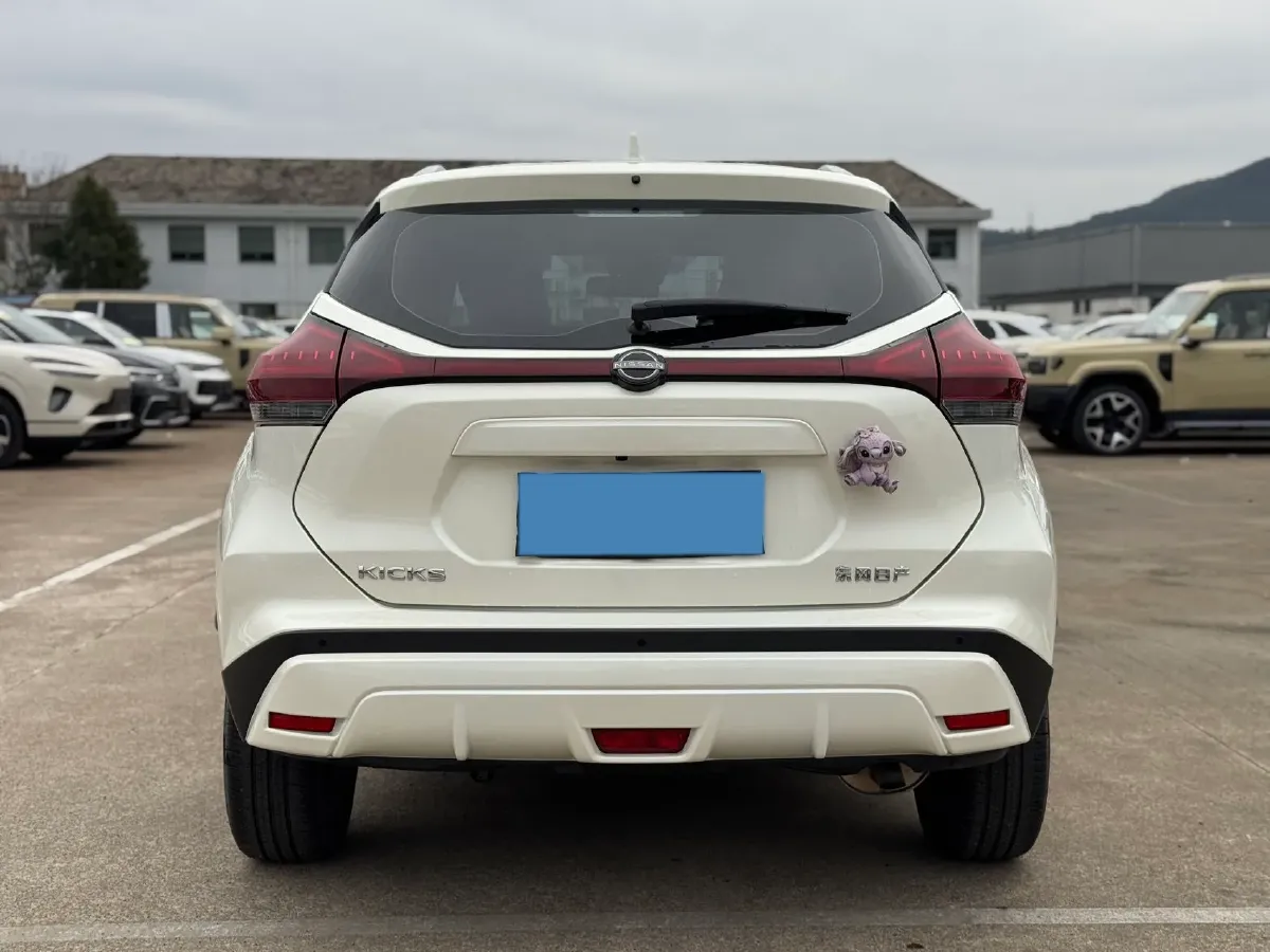 2023 Nissan Kicks 1.5L 122HP L4 CVT,autocango,china used car exporter,china ev exporter,chinese used car exporter,chinese used ev exporter