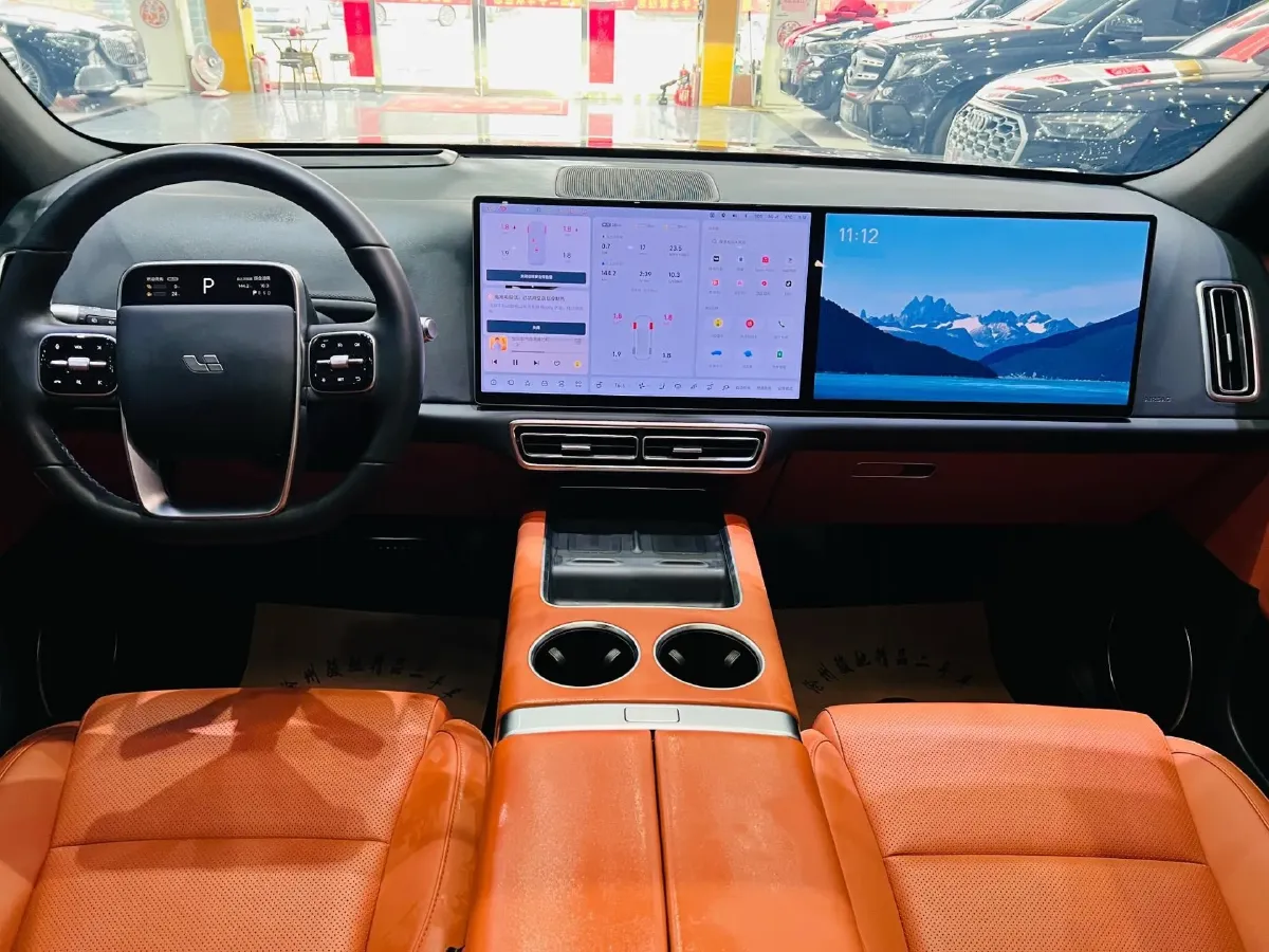 2024 Li L6 Range Extended 154HP L4 REEV 36.8KWH,autocango,china used car exporter,china ev exporter,chinese used car exporter,chinese used ev exporter